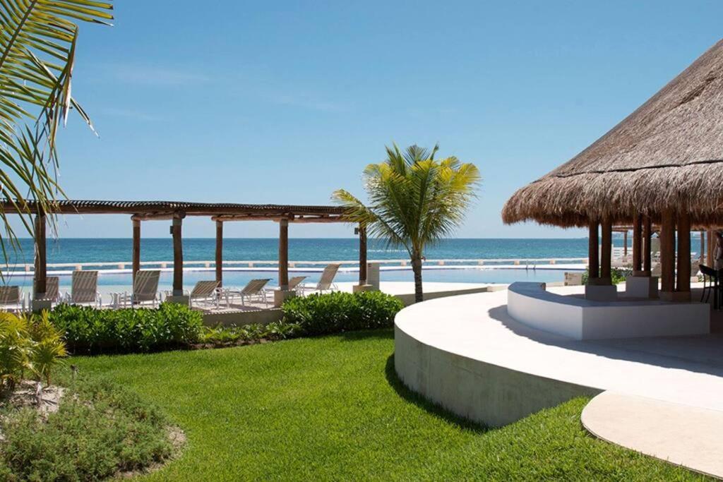 Amara Cancun Beachfront Condo Екстериор снимка